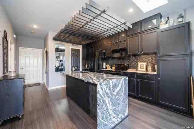 Brooklynn'S Bay, Elegant Lakefront Condo Retreat Hot Springs Bagian luar foto